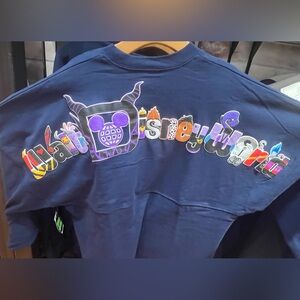 Disney Parks 2025 WDW Villains Character Icons Adult Spirit Jersey NEW